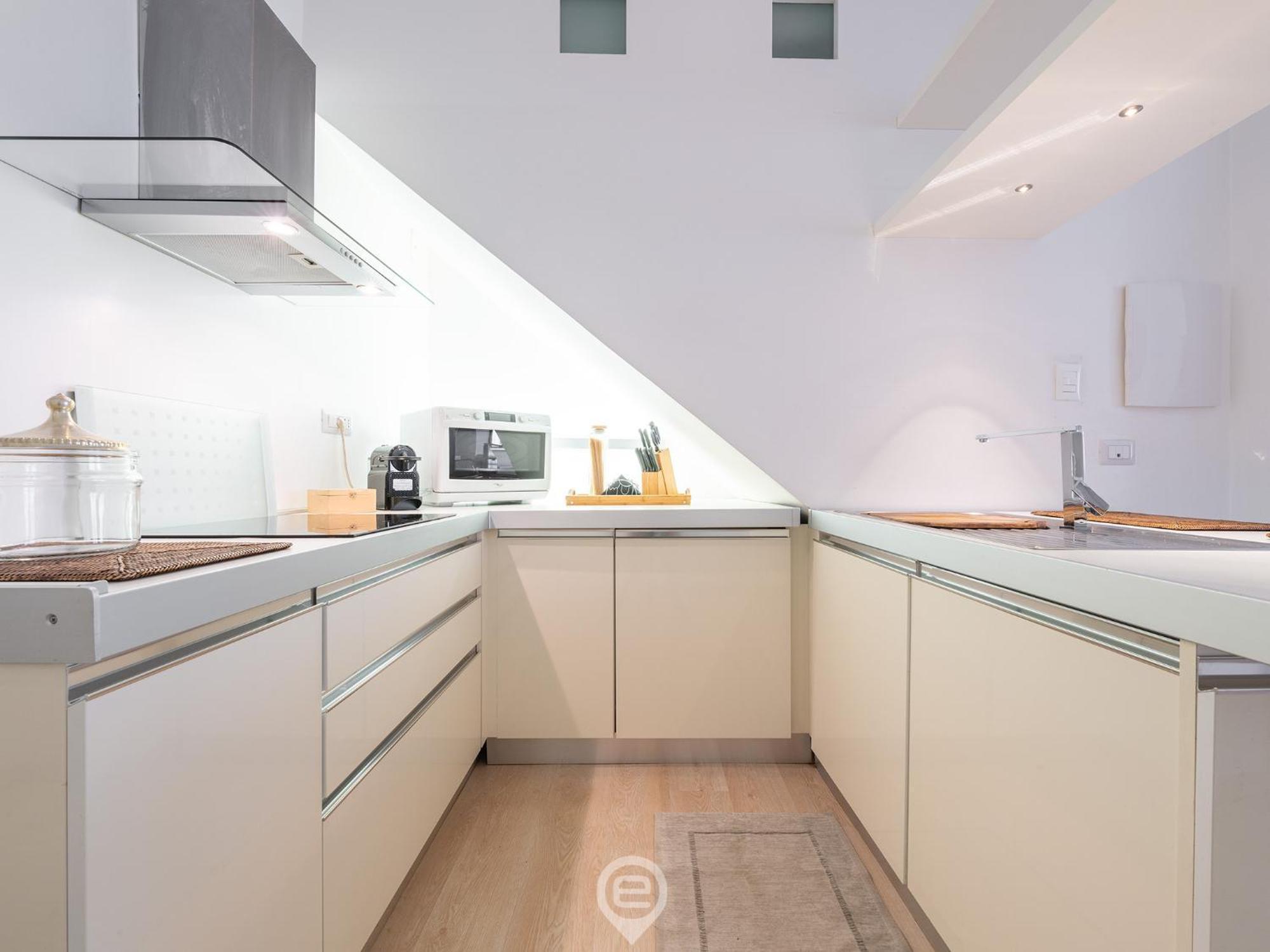 Charming Apartment In The City Center Cagliari Esterno foto