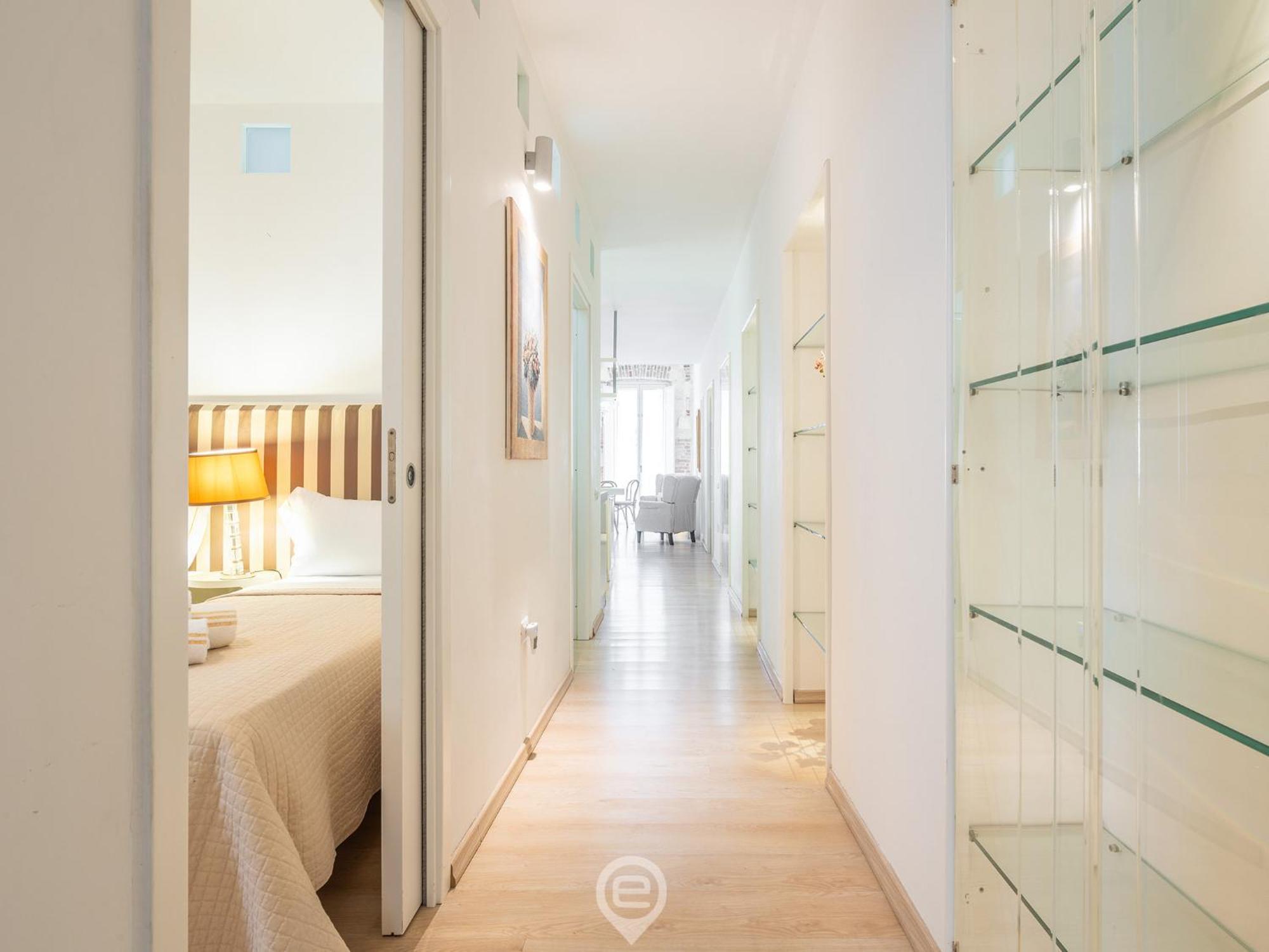 Charming Apartment In The City Center Cagliari Esterno foto