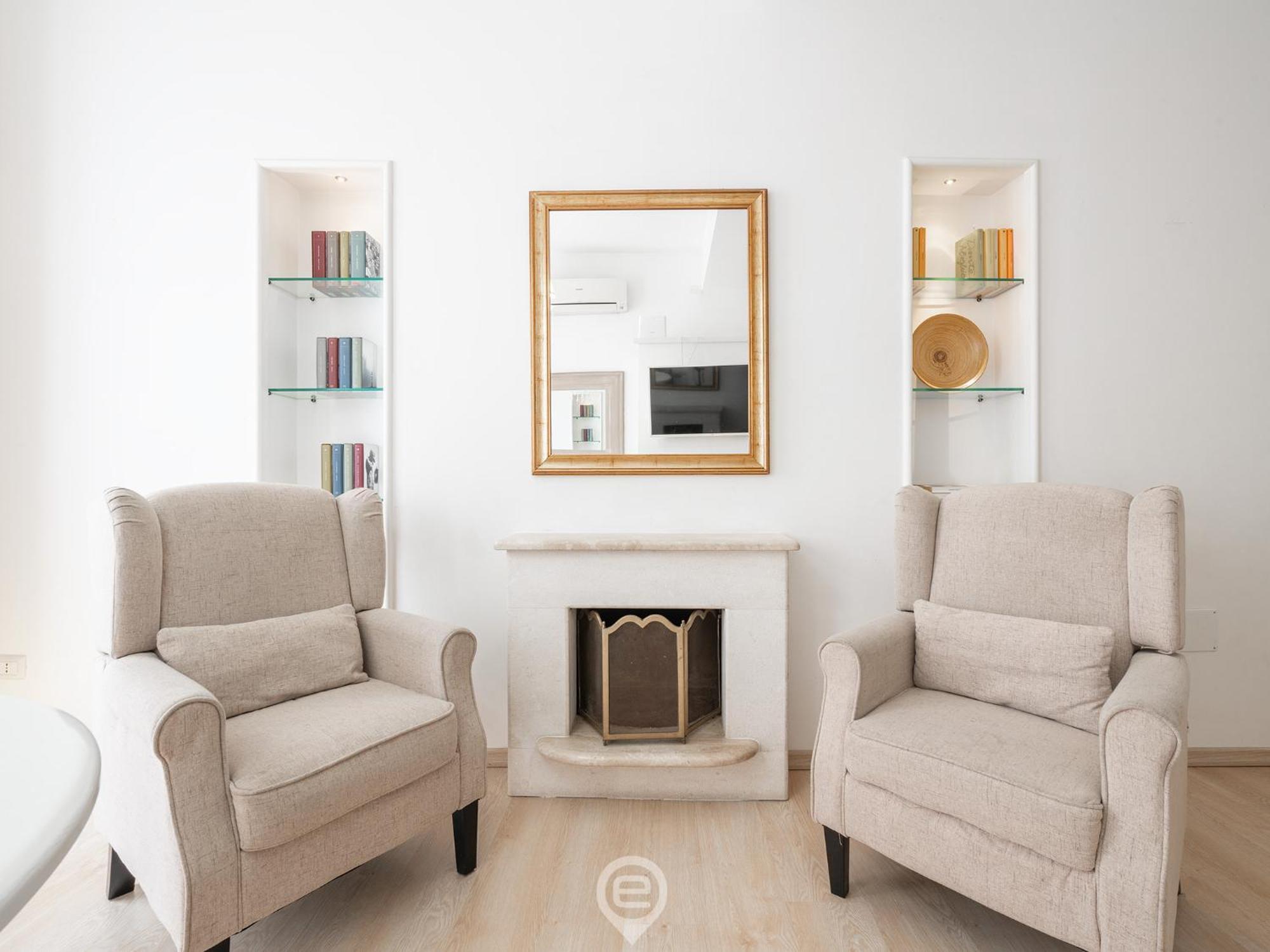 Charming Apartment In The City Center Cagliari Esterno foto